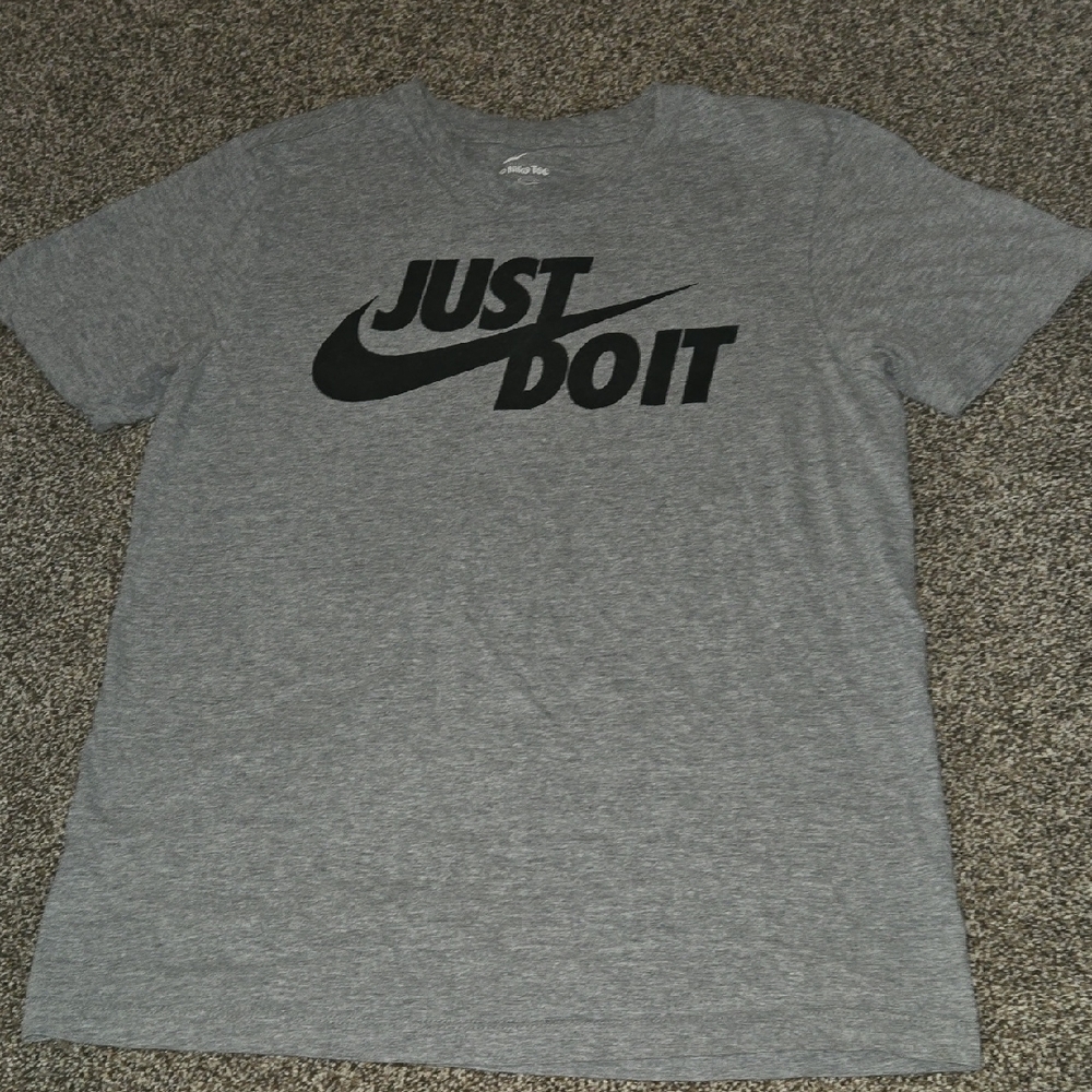 Nike Men's Heather Gray Just Do It Tee